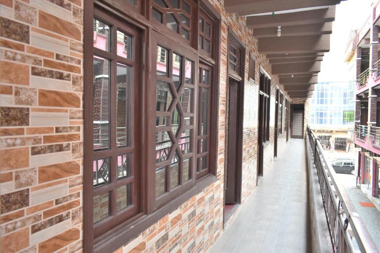 Zara Residence 1 Saidu Sharif Kültér fotó